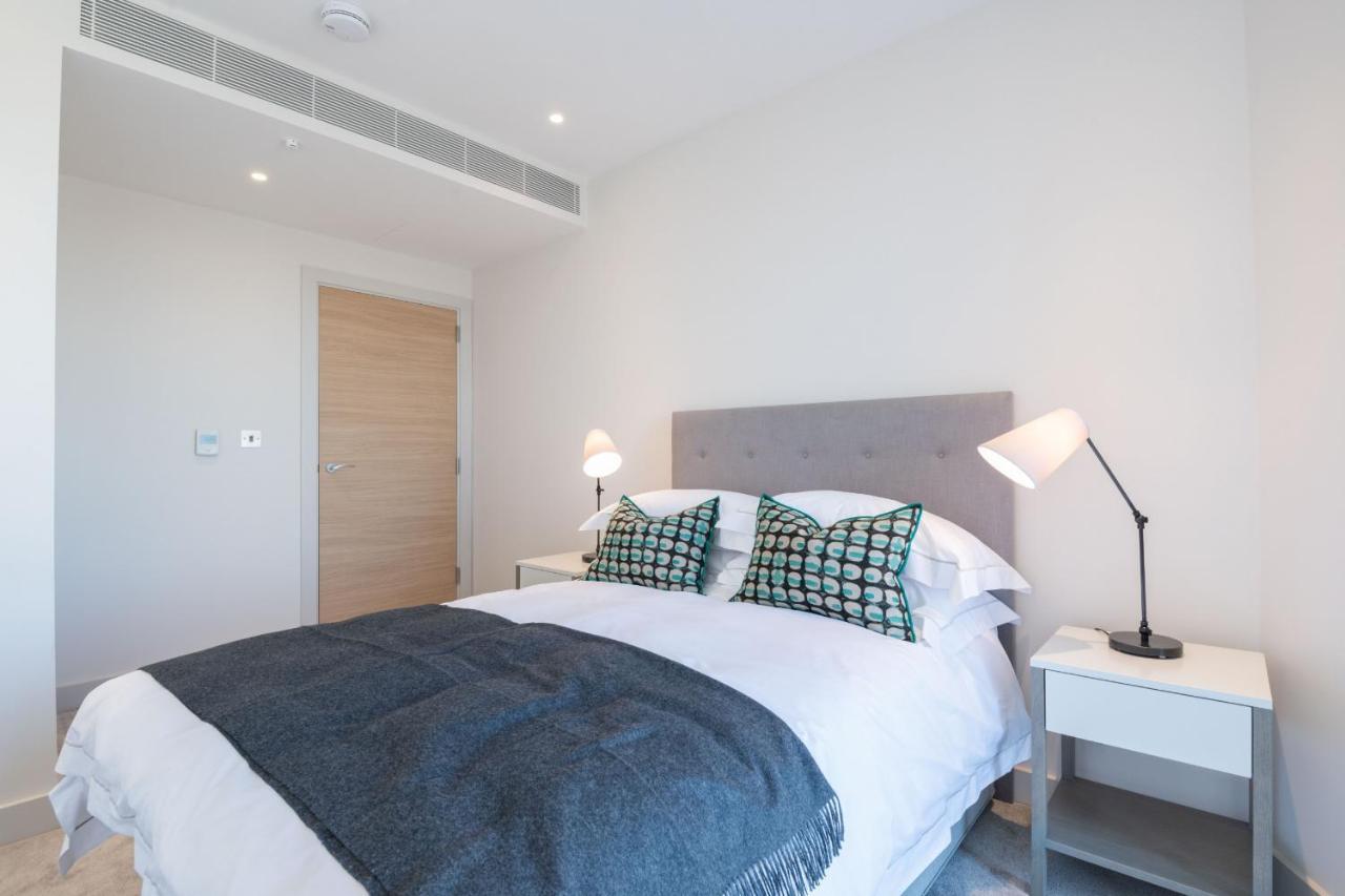 Elegant Victoria Home Close To Sloane Square By Underthedoormat London Bagian luar foto