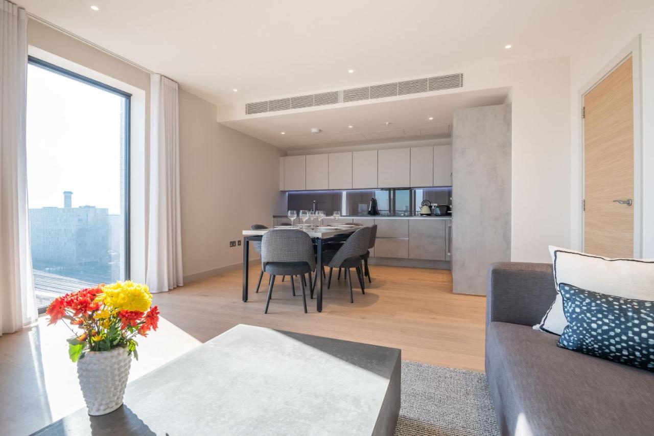 Elegant Victoria Home Close To Sloane Square By Underthedoormat London Bagian luar foto