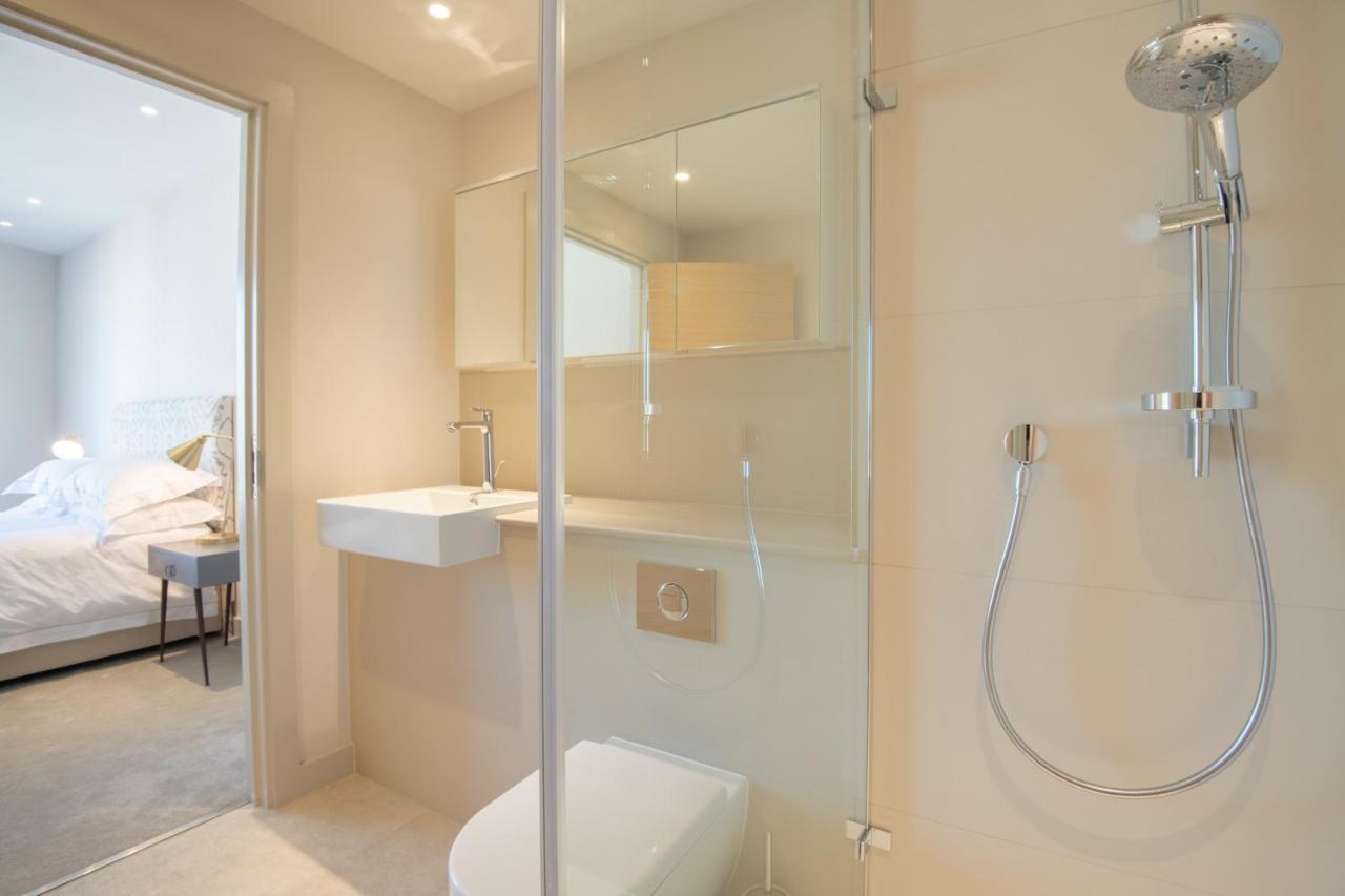 Elegant Victoria Home Close To Sloane Square By Underthedoormat London Bagian luar foto